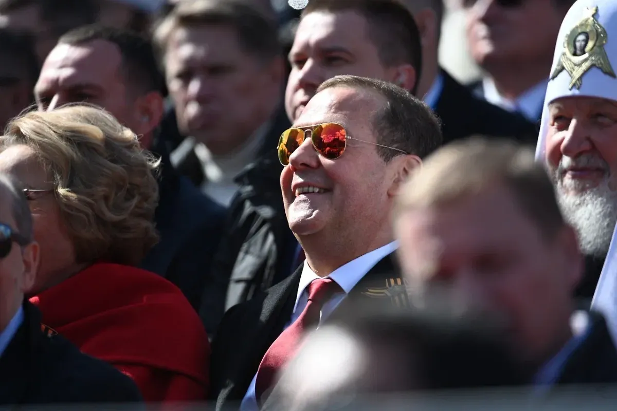 «Мир вздрогнул, Россия не заметила»: Медведева не впечатлил декоративный ультиматум Трампа