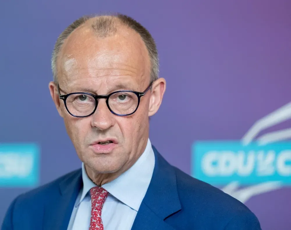 Мерц прикинул сроки вступления Украины в Евросоюз
