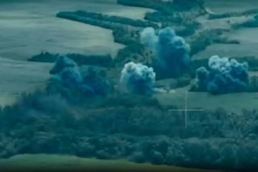 Появилось видео, как ФАБ-500 выжгла опорник неонацистов под Сумами