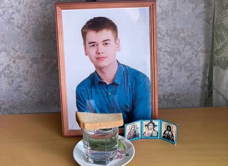 Военные следователи завели дело о гибели 19-летнего срочника в части на Сахалине