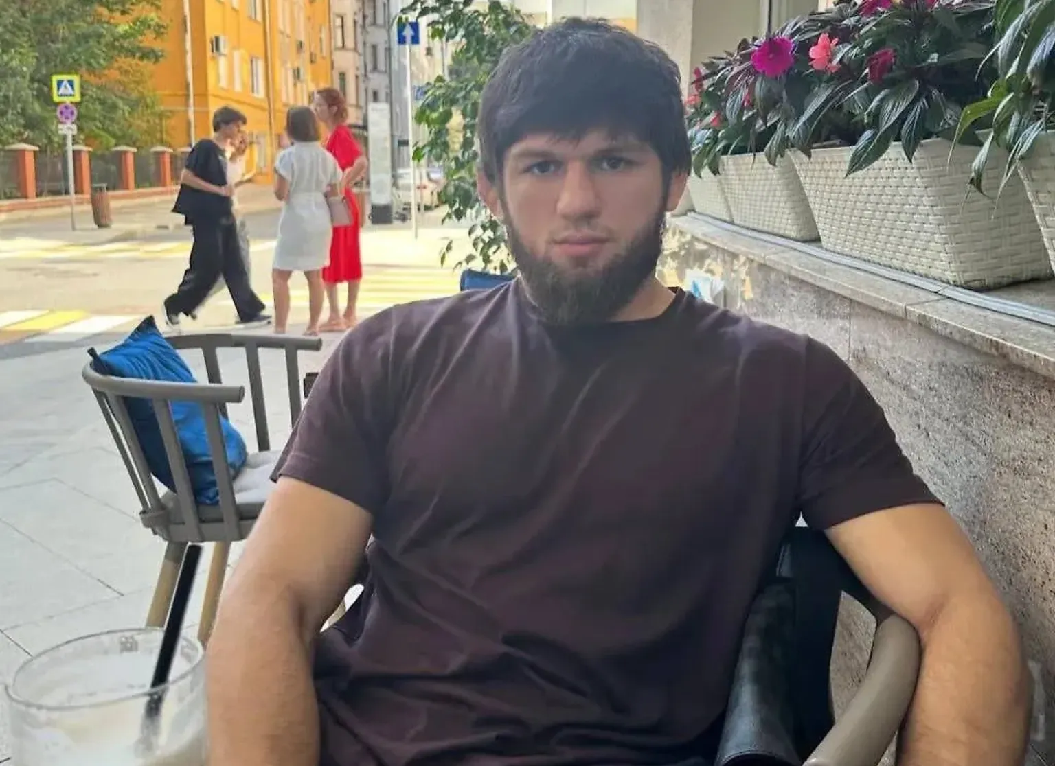 Причиной нападения на бойца ММА Хизриева могли стать долги за автомобиль