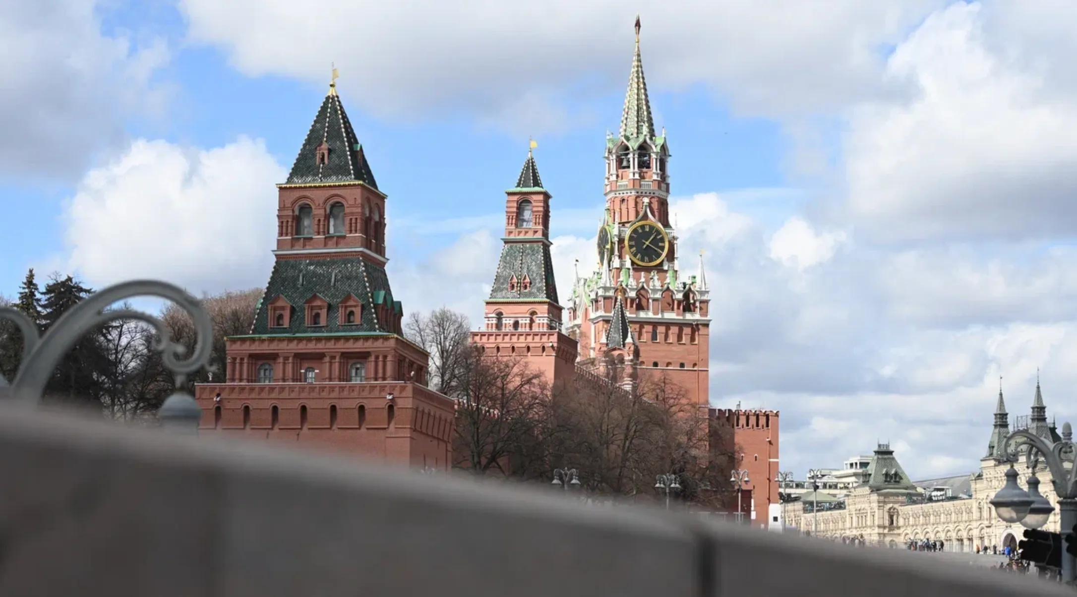 В Кремле сообщили, когда Москва и Киев определят дату третьего раунда переговоров