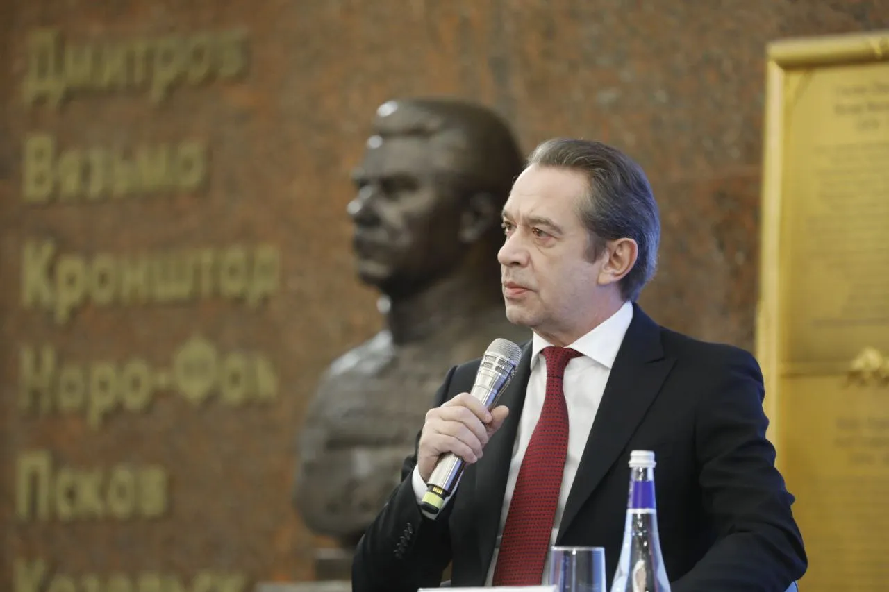 «Всё это позади»: Машков объяснил, почему он ушёл из кино