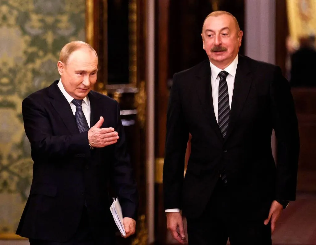 Песков ответил на вопрос о возможном телефонном разговоре Путина с Алиевым