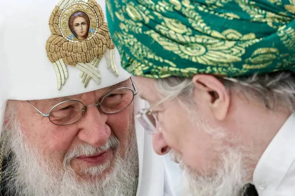Верховный муфтий заявил, что готов рвануть на «КамАЗе» с патриархом в зону СВО