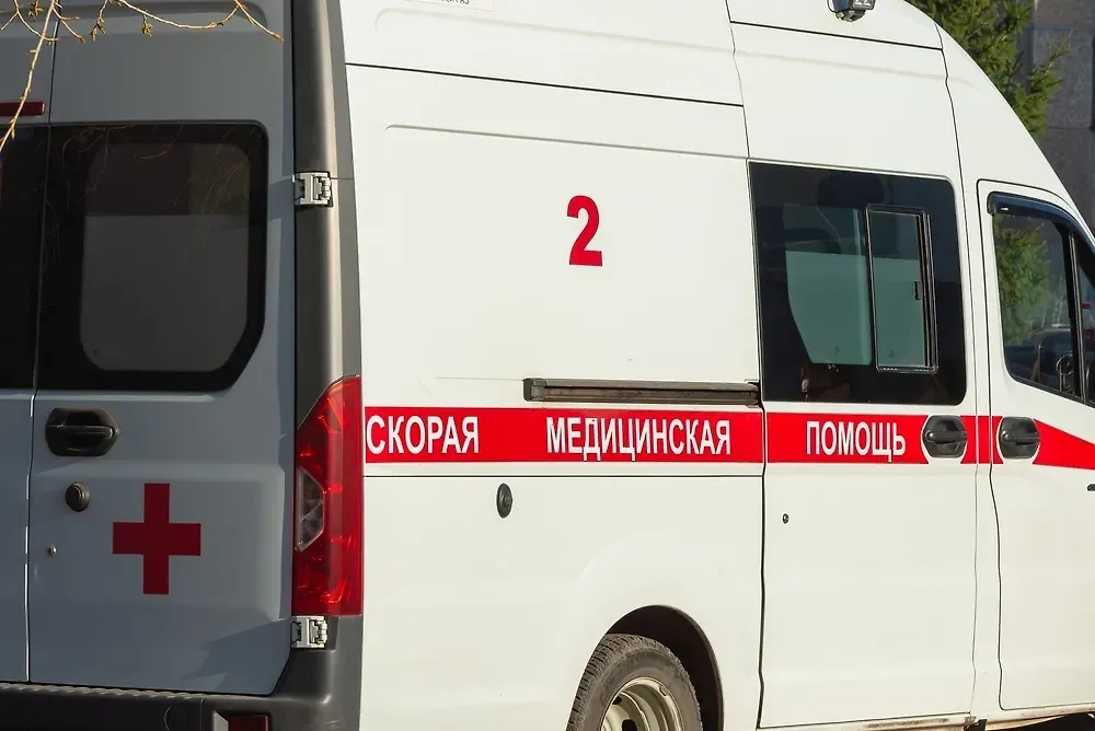 Мужчина пострадал при атаке FPV-дрона в Курской области