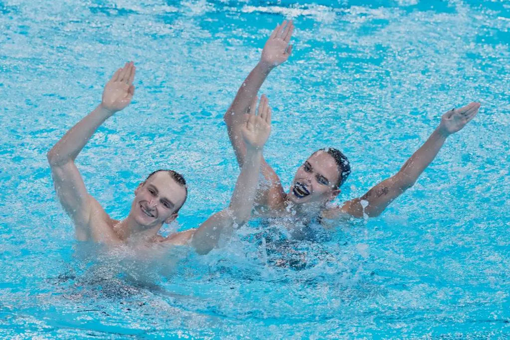 Чемпионы мира! Российские синхронисты Гурбанбердиева и Мальцев взяли золото