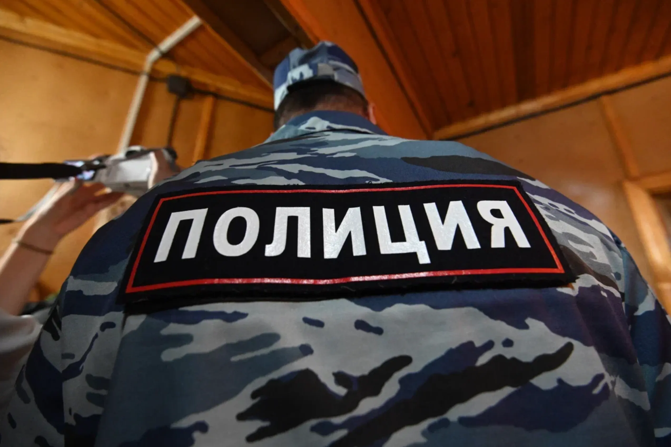 Сотрудников МВД будут судить за взятки от журналистов Baza