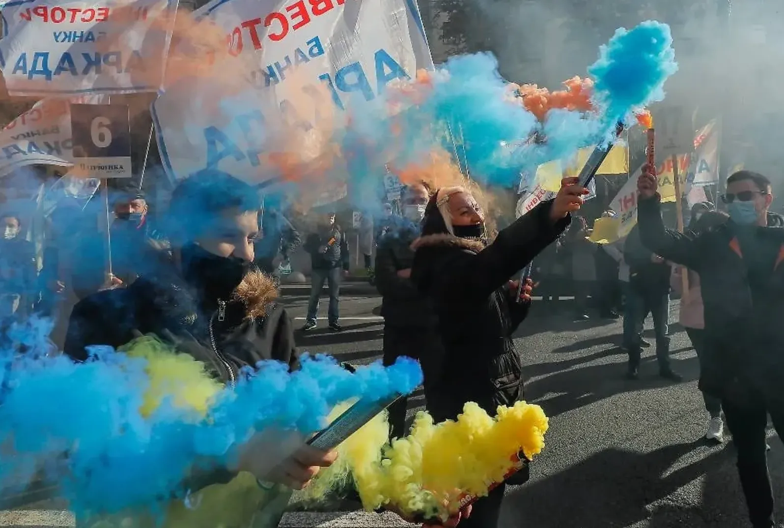 Депутат Рады раскрыл западный интерес к украинским протестам