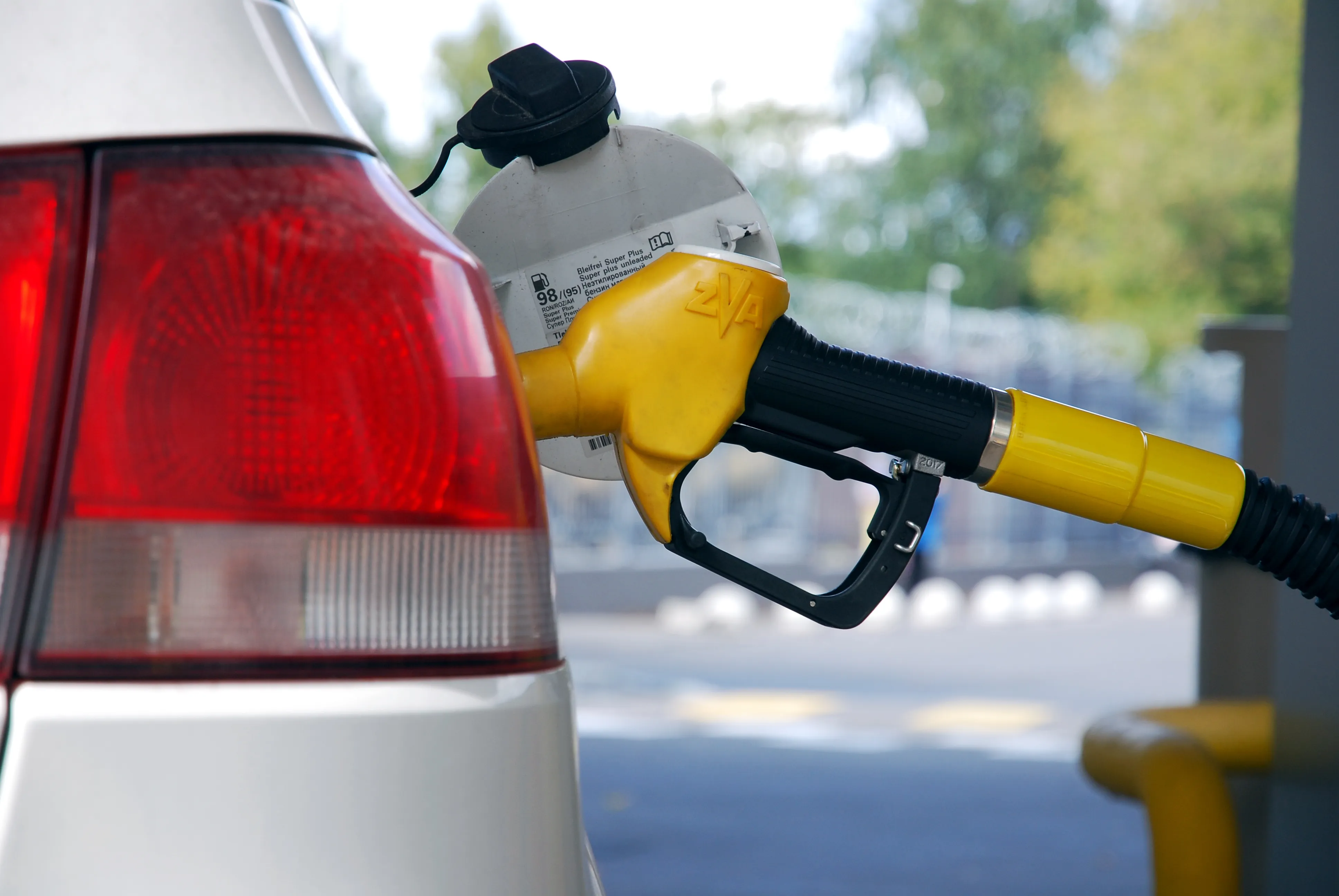 Российским нефтяникам запретили экспорт бензина
