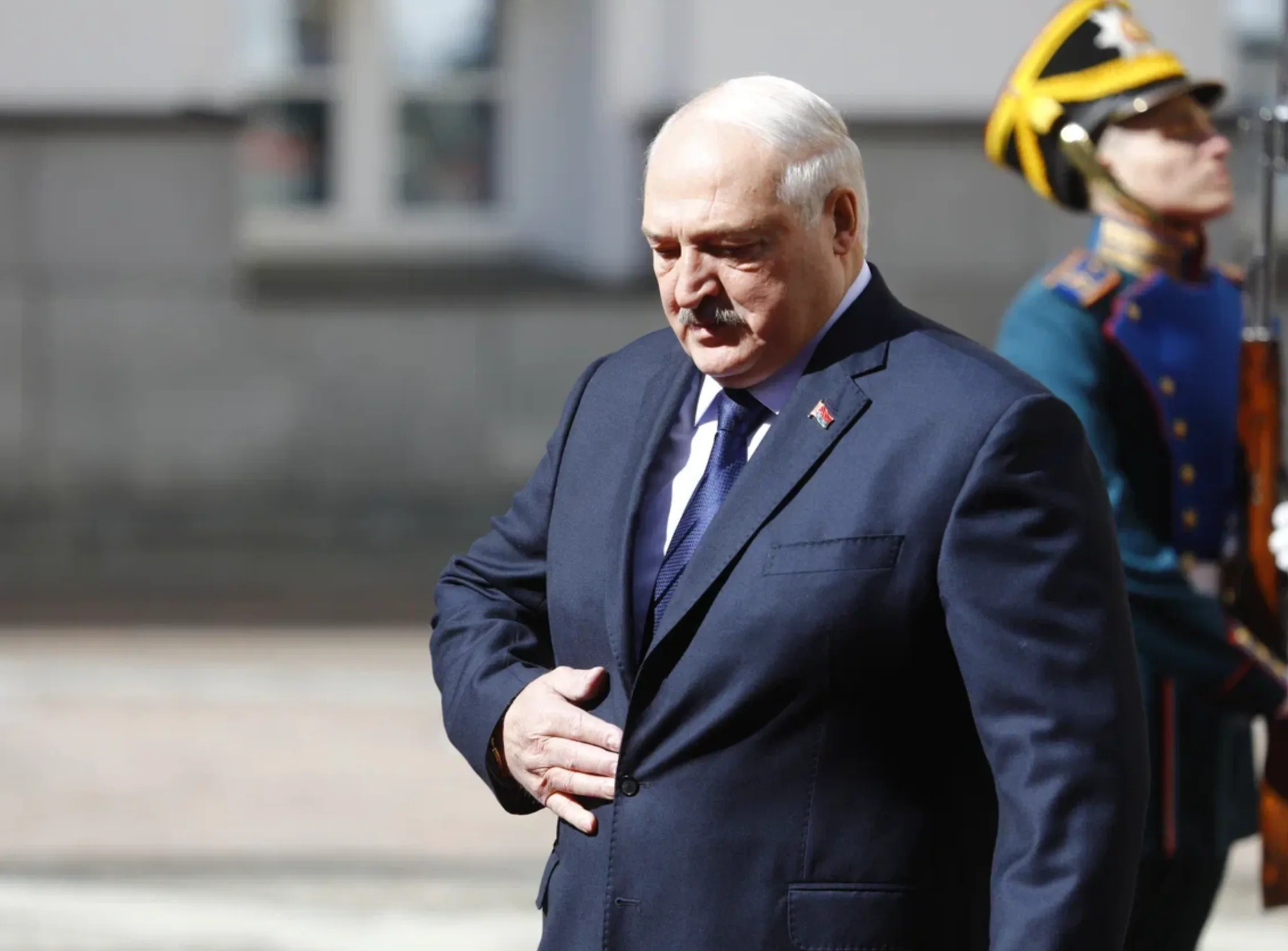 «Вы — наши люди»: Лукашенко заявил, что Белоруссия не будет воевать с Украиной