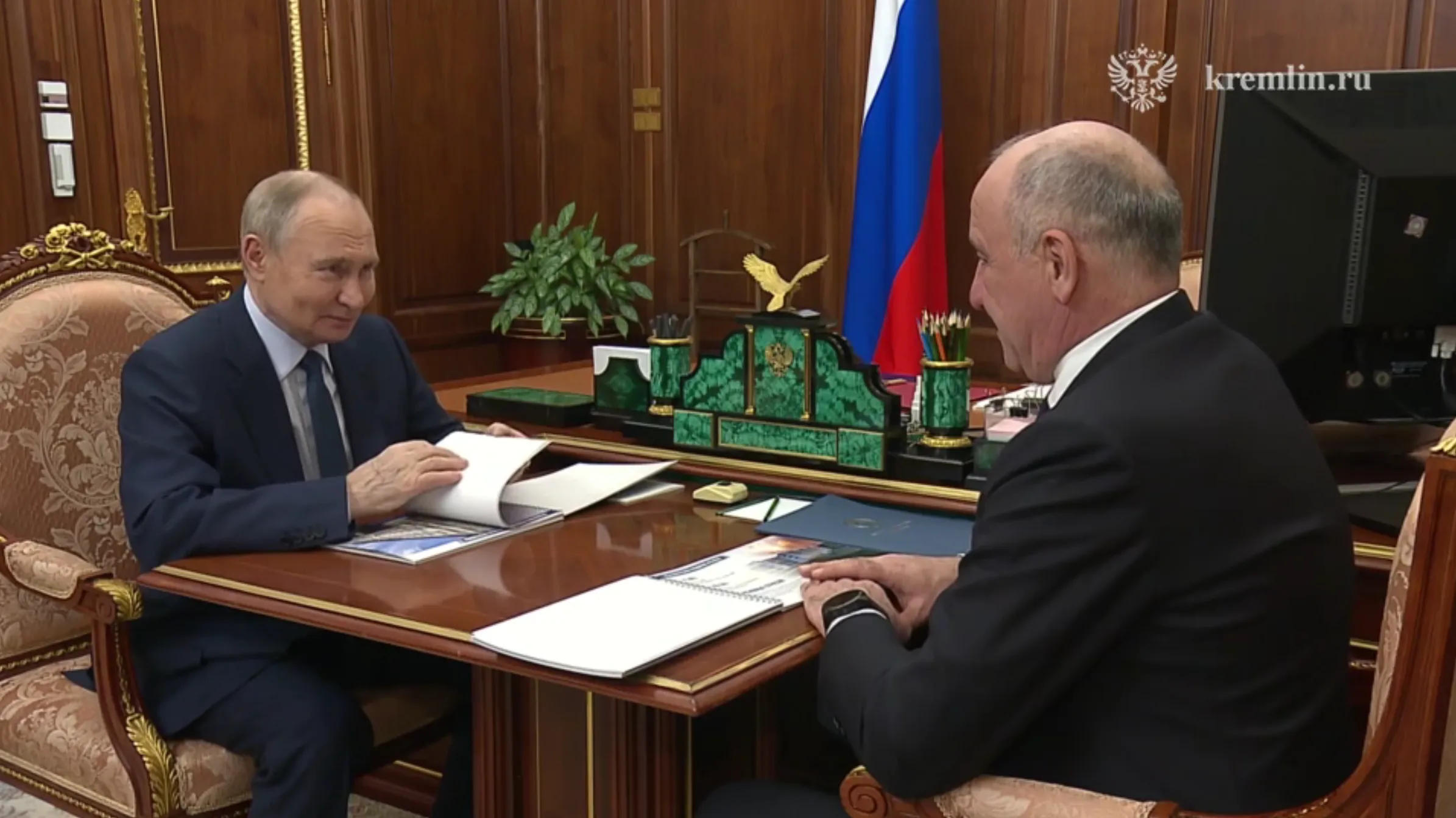 Путин обсудил развитие Карачаево-Черкесии с главой республики Темрезовым