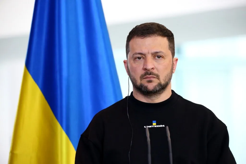 Зеленский анонсировал увеличение числа молодёжи на фронте