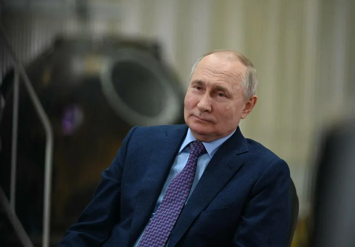 Путин поздравил российских пловцов с победой на ЧМ в Сингапуре