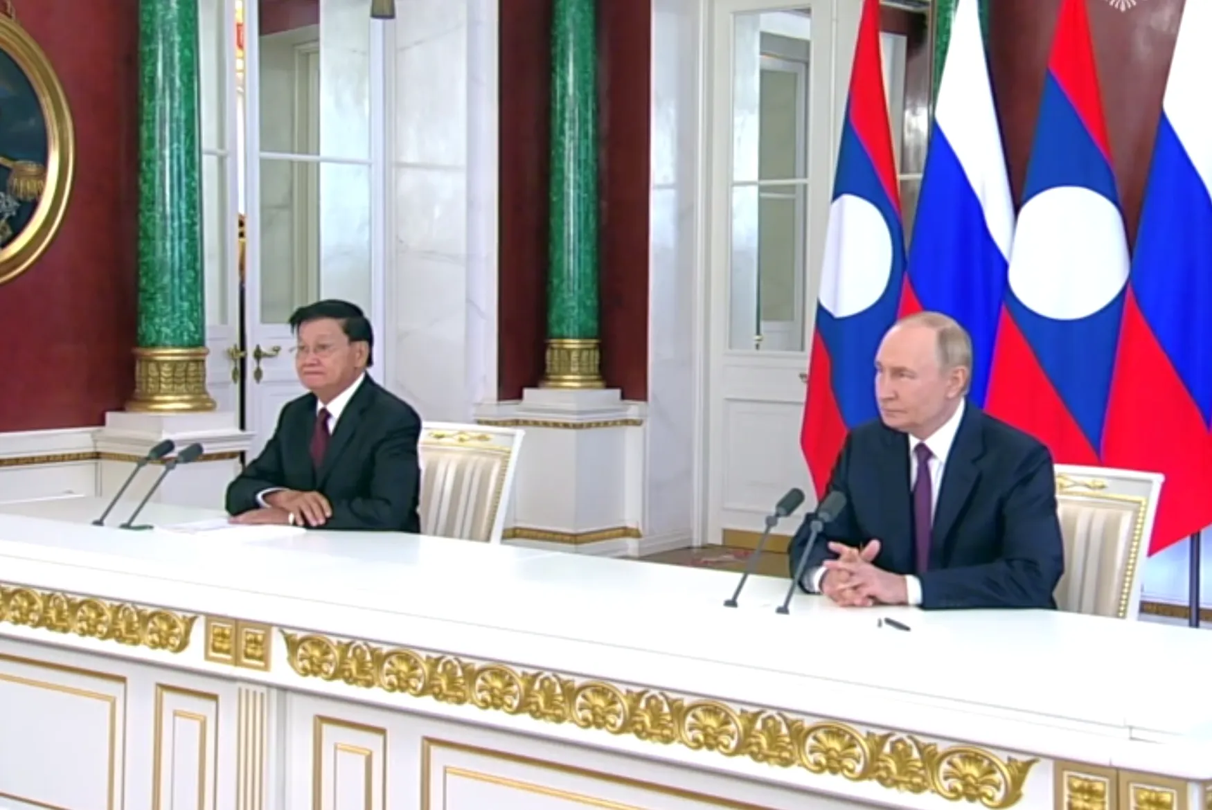Путин рассказал, что его диалог с лидером Лаоса частично прошёл на русском языке