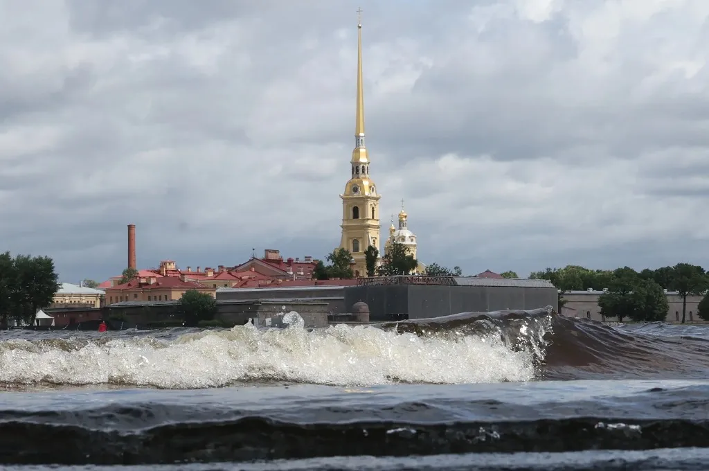Гидролог спрогнозировал разрушительность наводнения в Петербурге