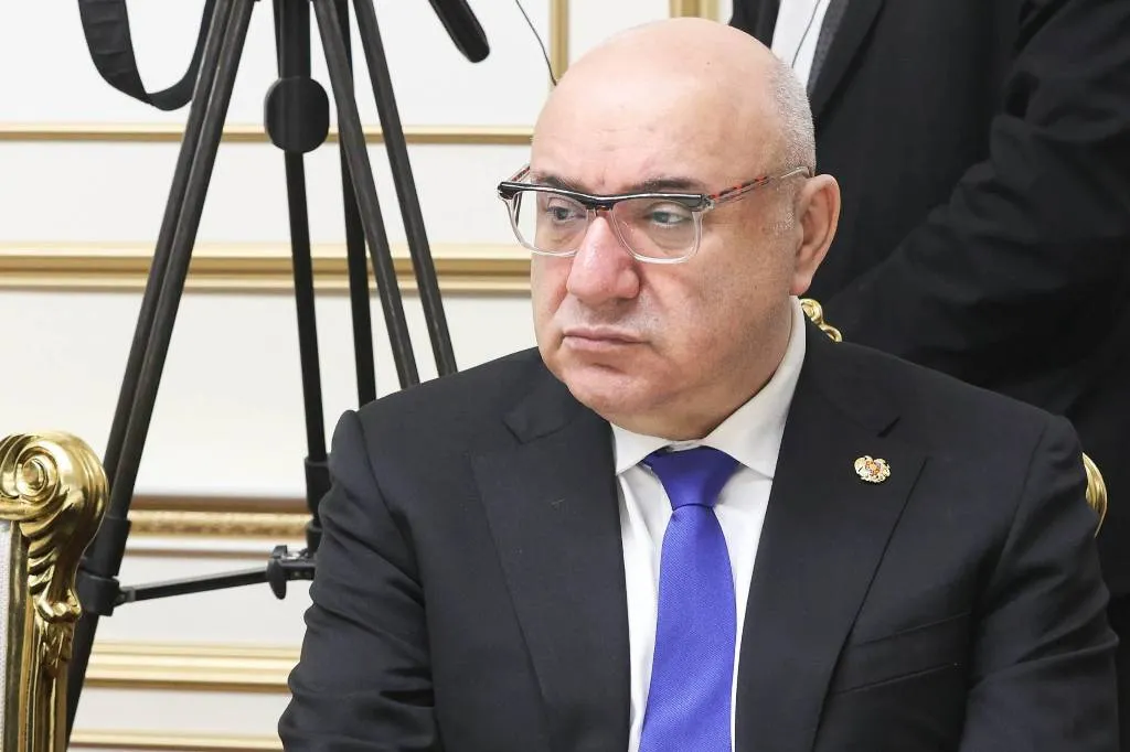 Посол Армении Гурген Арсенян прибыл в МИД РФ
