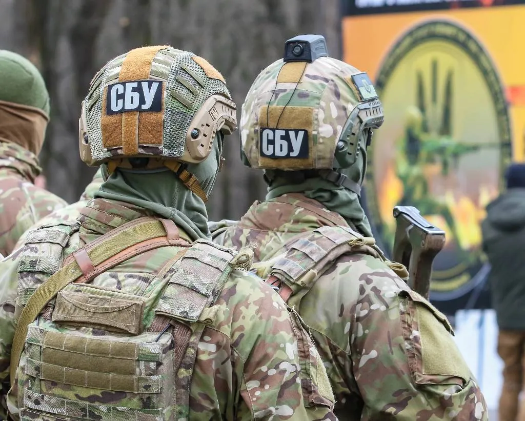 Масштабные обыски проводят на таможне сразу в трёх регионах Украины