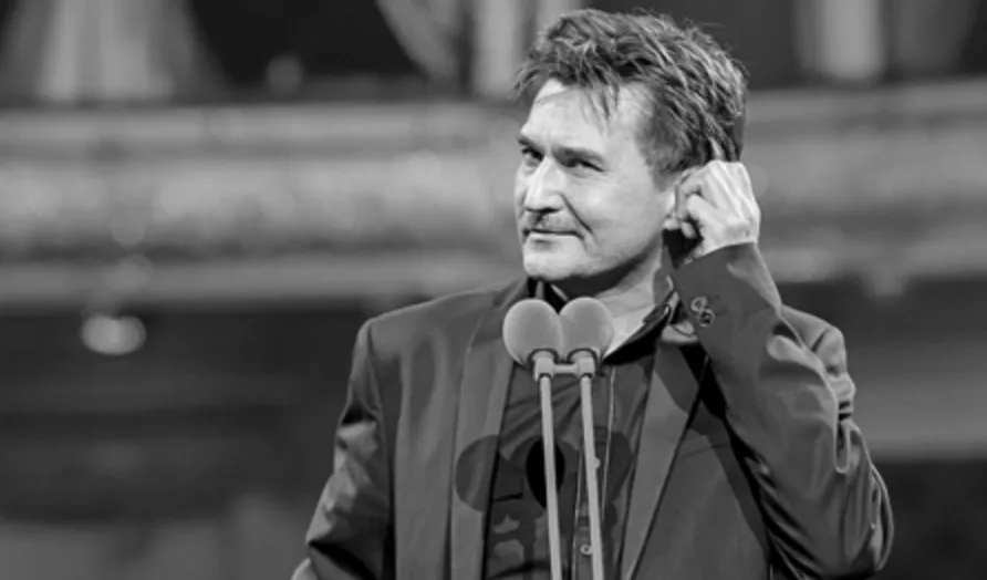 Умер уехавший из России режиссёр Бутусов
