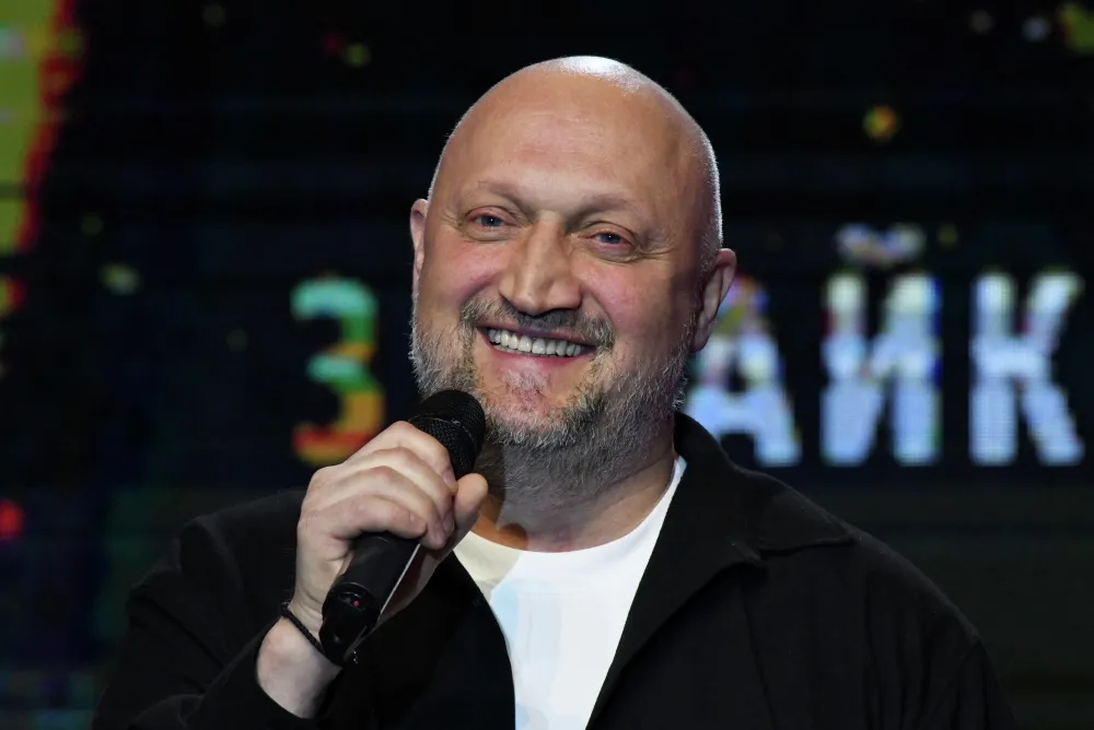 «Научился плетью работать»: Гоша Куценко раскрыл, как сбросил вес для роли в «Хуторе»