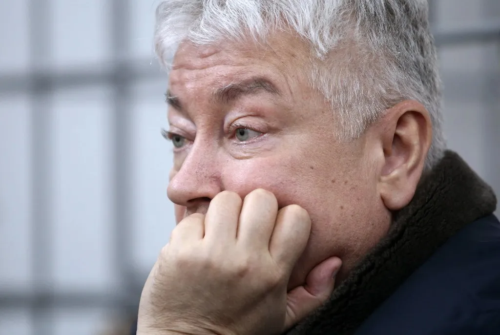 Суд отменил решение о досрочном освобождении экс-главы Татфондбанка