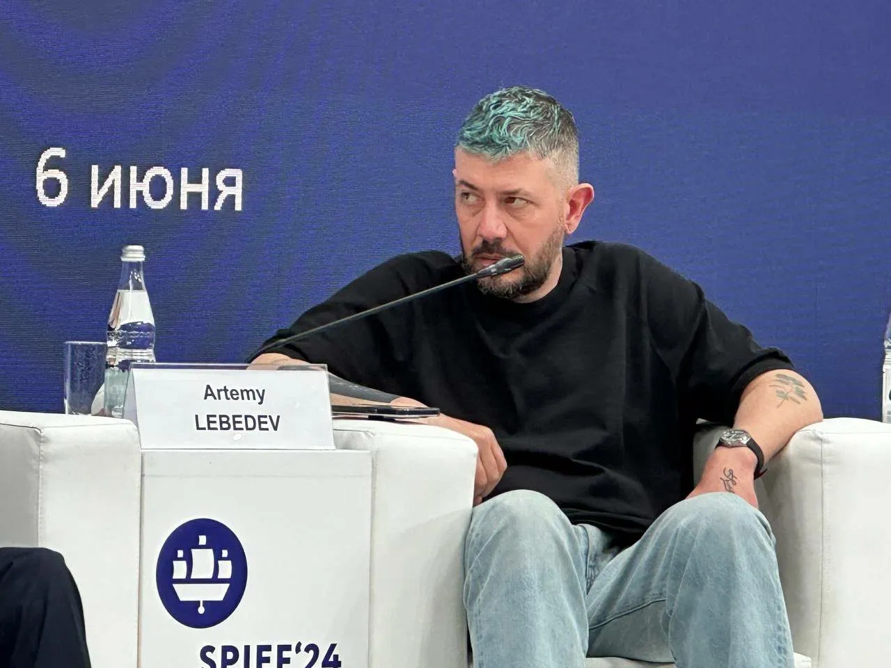 Династия расширяется: Артемий Лебедев стал отцом в 11-й раз
