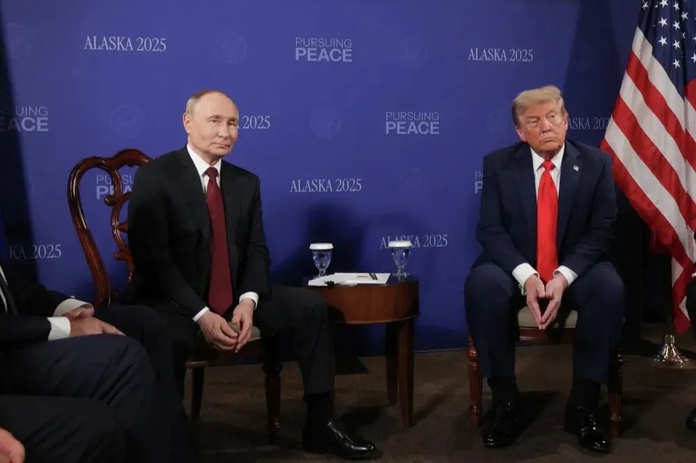 Рискованная, но необходимая: Что говорят мировые лидеры о встрече Путина и Трампа