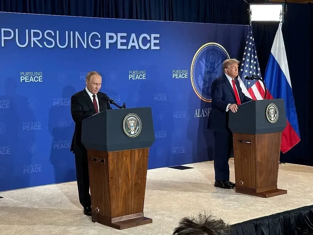 Путин отошёл от первоначального варианта своей речи во время выступления на Аляске