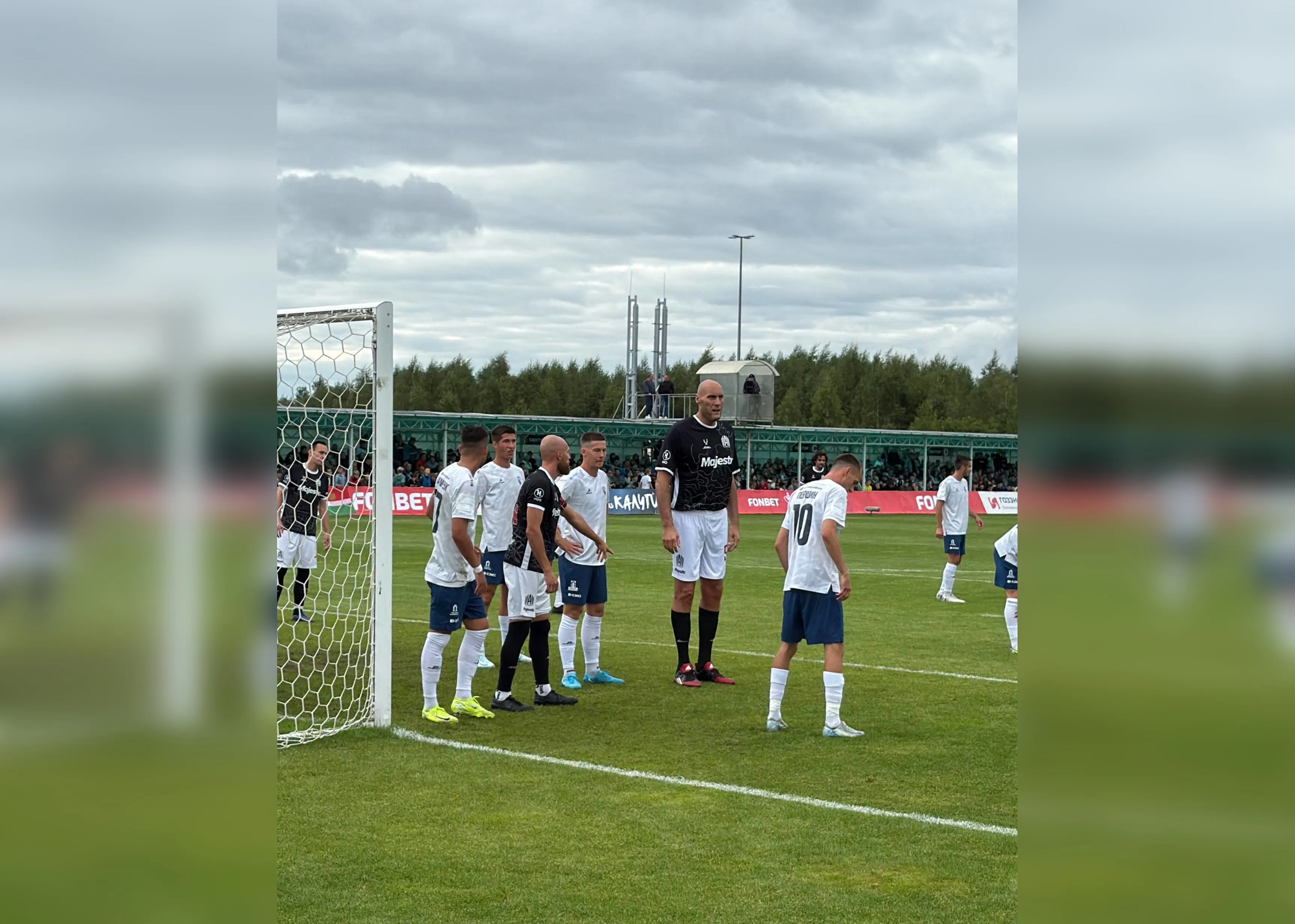 Экс-игрок НБА покорил российский футбол, став самым высоким игроком Кубка России