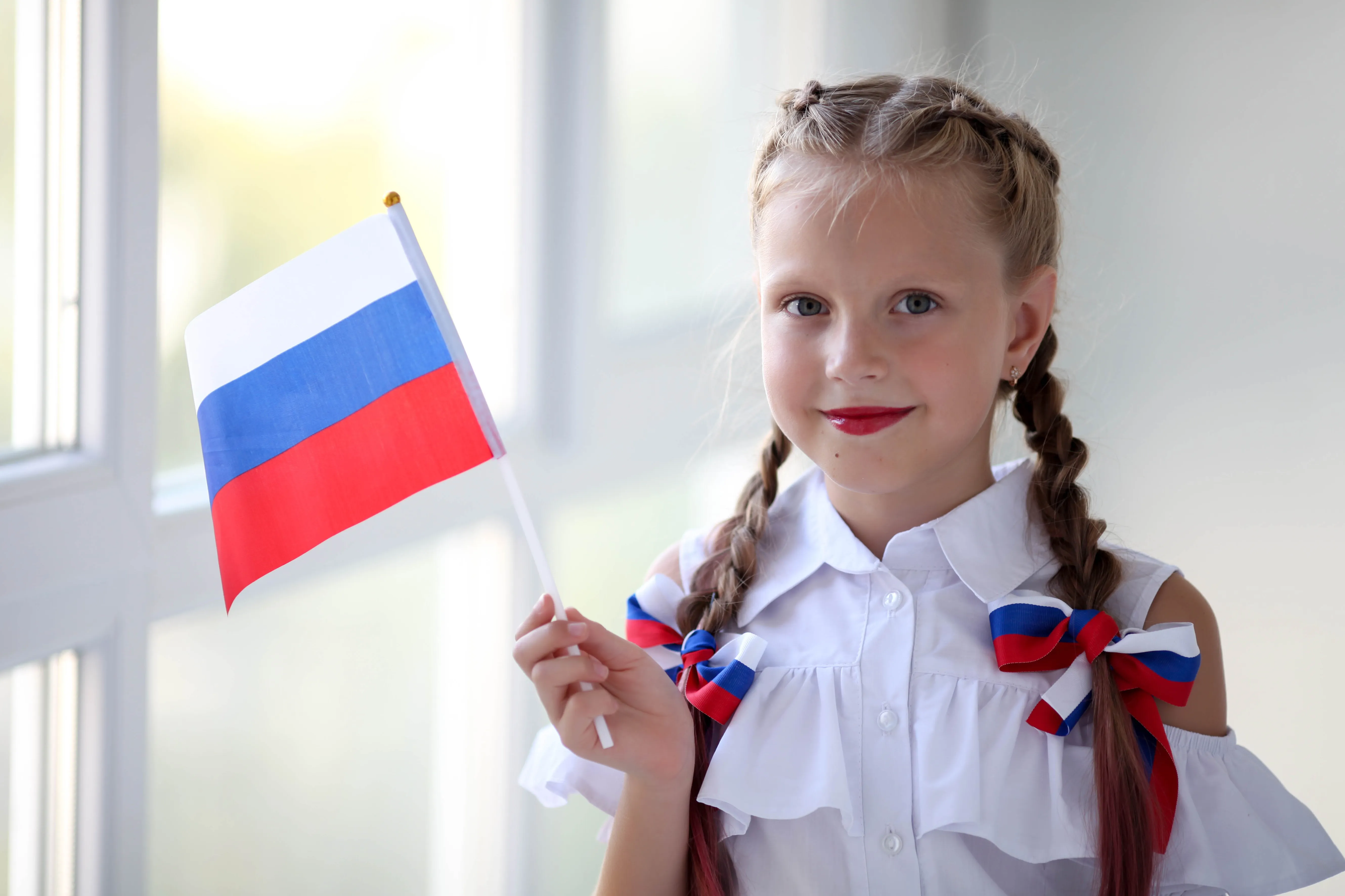 В России стартовал масштабный флешмоб Под одним флагом
