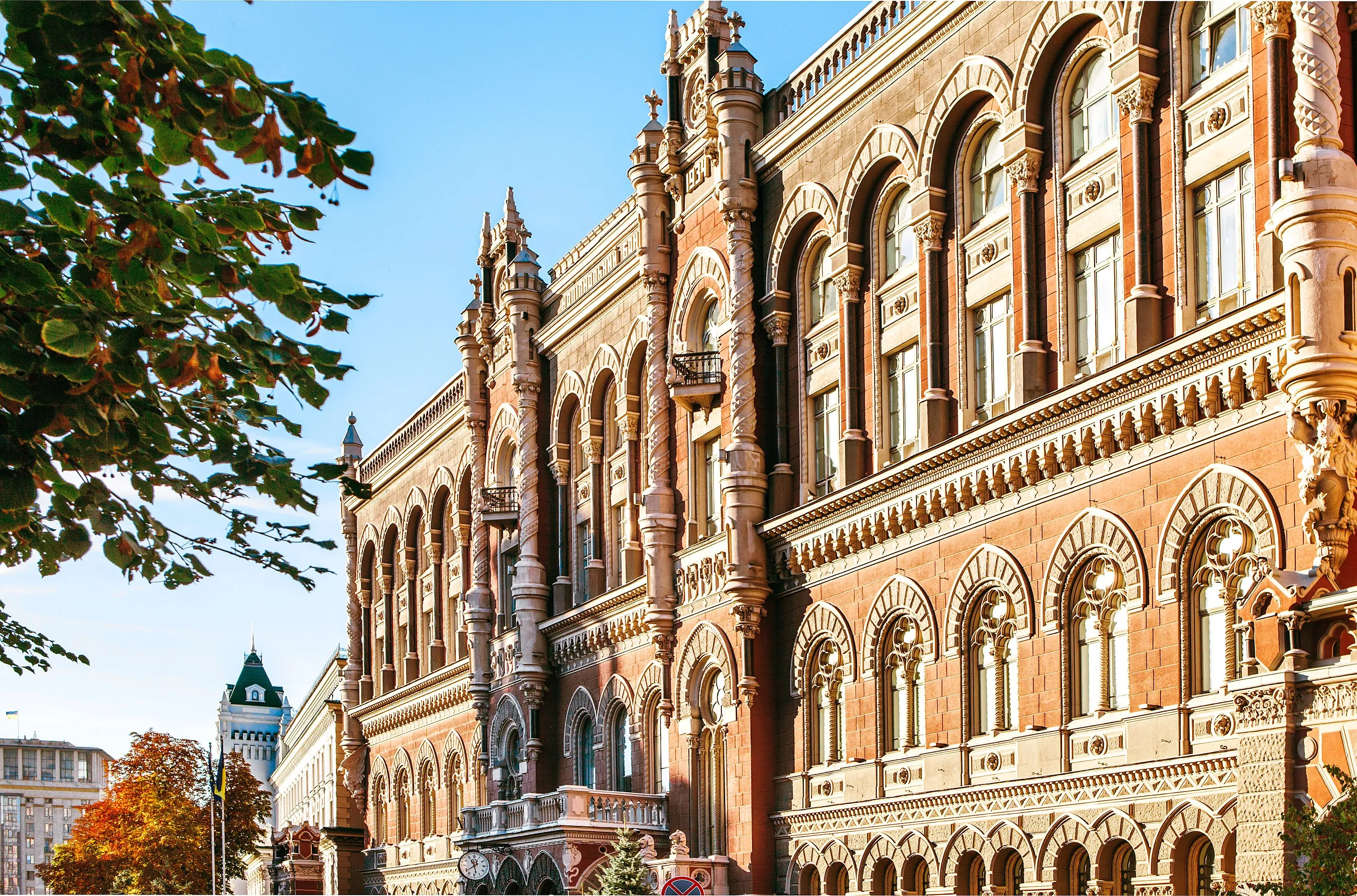 Нацбанк Украины выпустил купюры с девизом украинских экстремистов