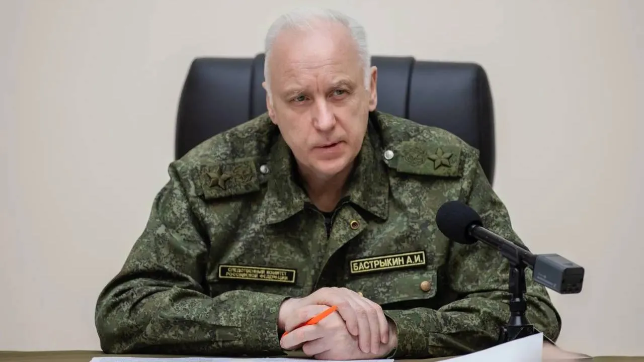 Бастрыкин поручил возбудить дело об осквернении могил советских воинов в Эстонии