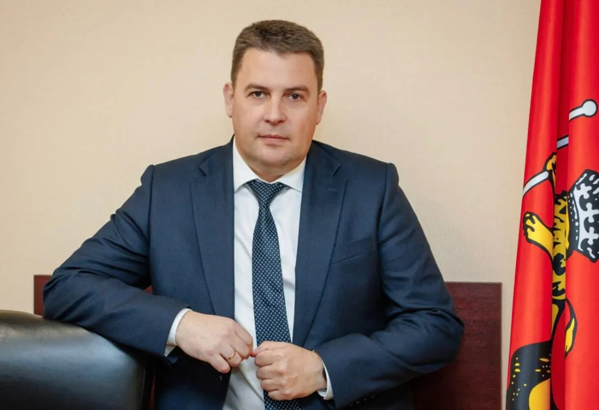 Во Владимире суд арестовал мэра города Дмитрия Наумова