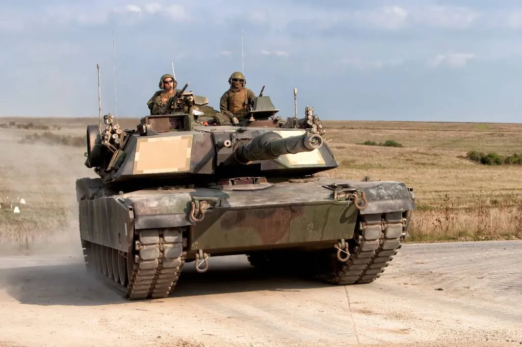 Солдат из Техаса пытался передать России секреты танков Abrams