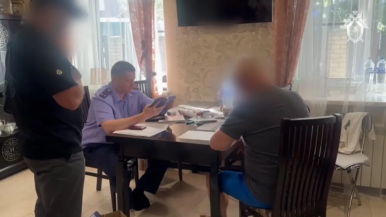 Схема с «‎мёртвыми душами»: СК вскрыл «‎распил» 250 млн рублей на оборонном предприятии