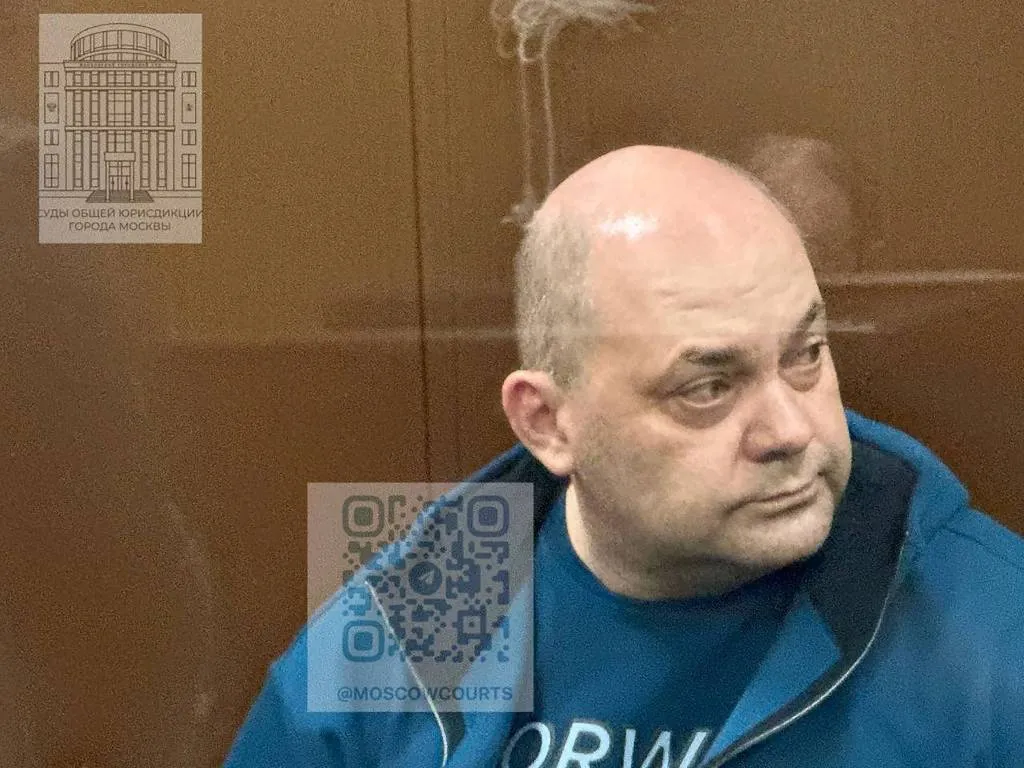 Экс-губернатора Курской области Смирнова взяли под госзащиту