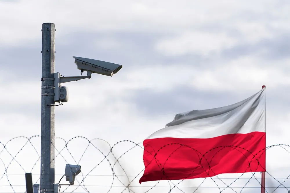 В Польше сообщили об обнаружении новых обломков неопознанных воздушных объектов
