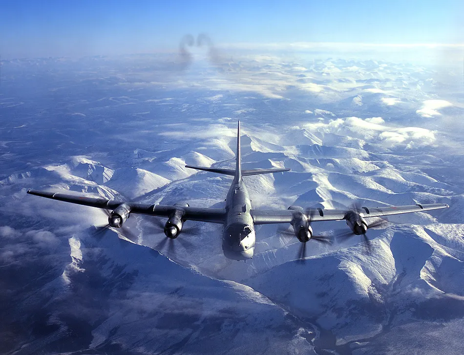 NORAD: США проследили за полётом российских Ту-95МС у Аляски