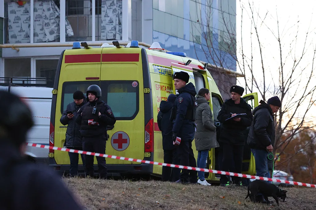 Два человека пострадали при ракетном обстреле ВСУ Белгорода
