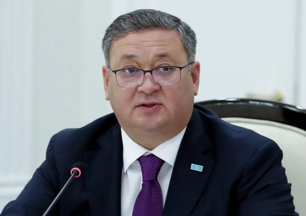 Власти Казахстана опровергли сообщения о задержании главы МИД Мурата Нуртлеу