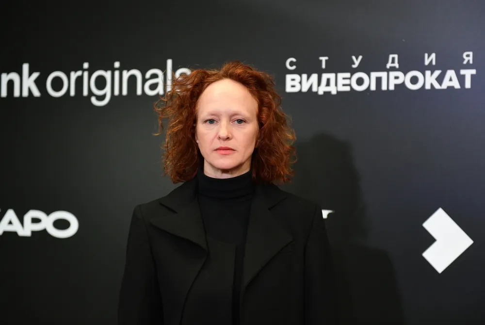 «Увезли на скорой»: Актриса Морозова объяснила пропажу бровей