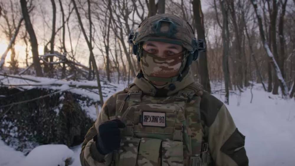 Держимся вместе на пути к победе: Наши парни в зоне СВО поздравили россиян с Новым годом