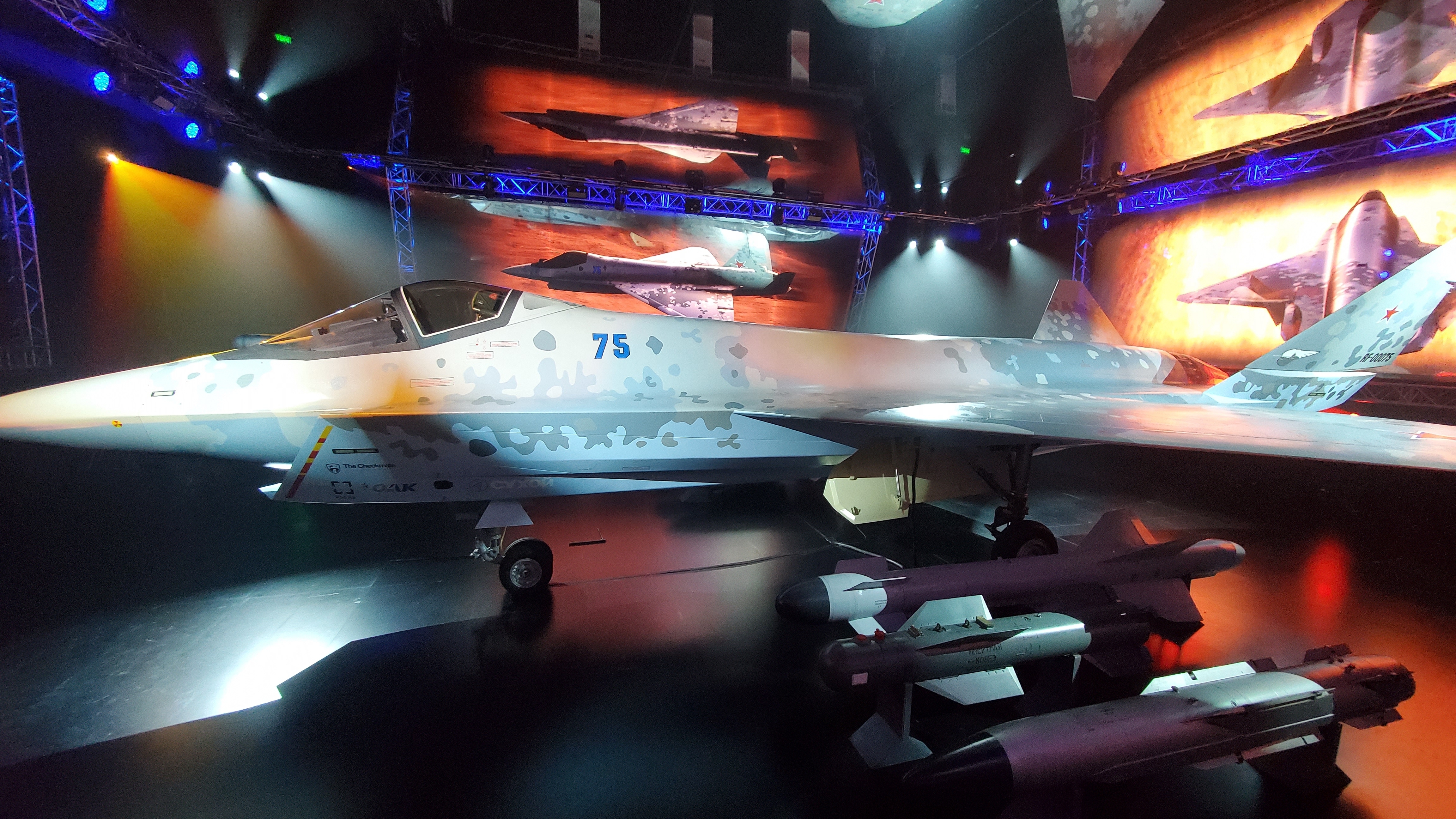 Российский истребитель Су-75 может совершить первый полёт в 2026 году