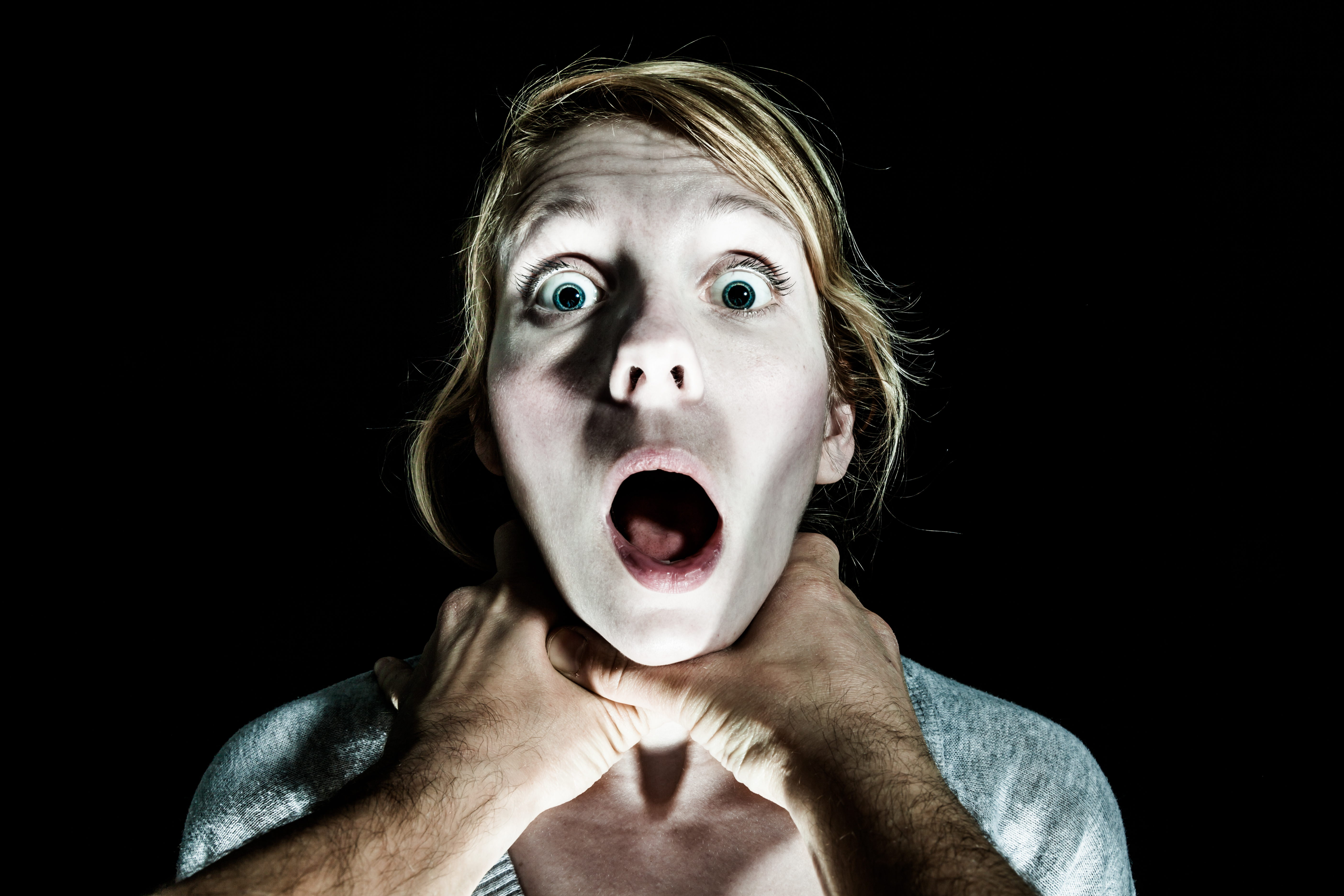 Мужчина задушил жену, которая 8 лет отказывала ему в сексе