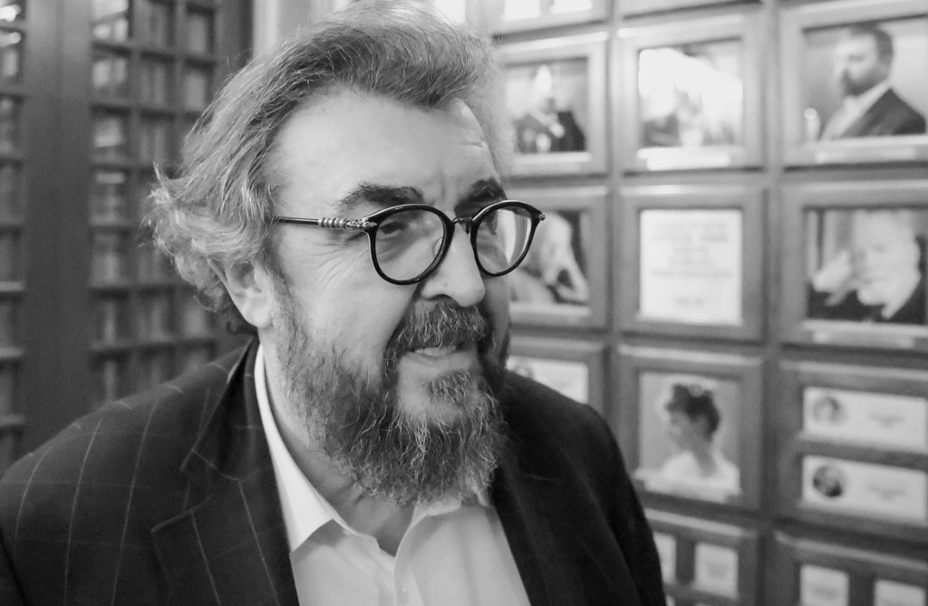 Сын Золотовицкого писал о вере в &laquo;большую победу&raquo; перед смертью отца от рака