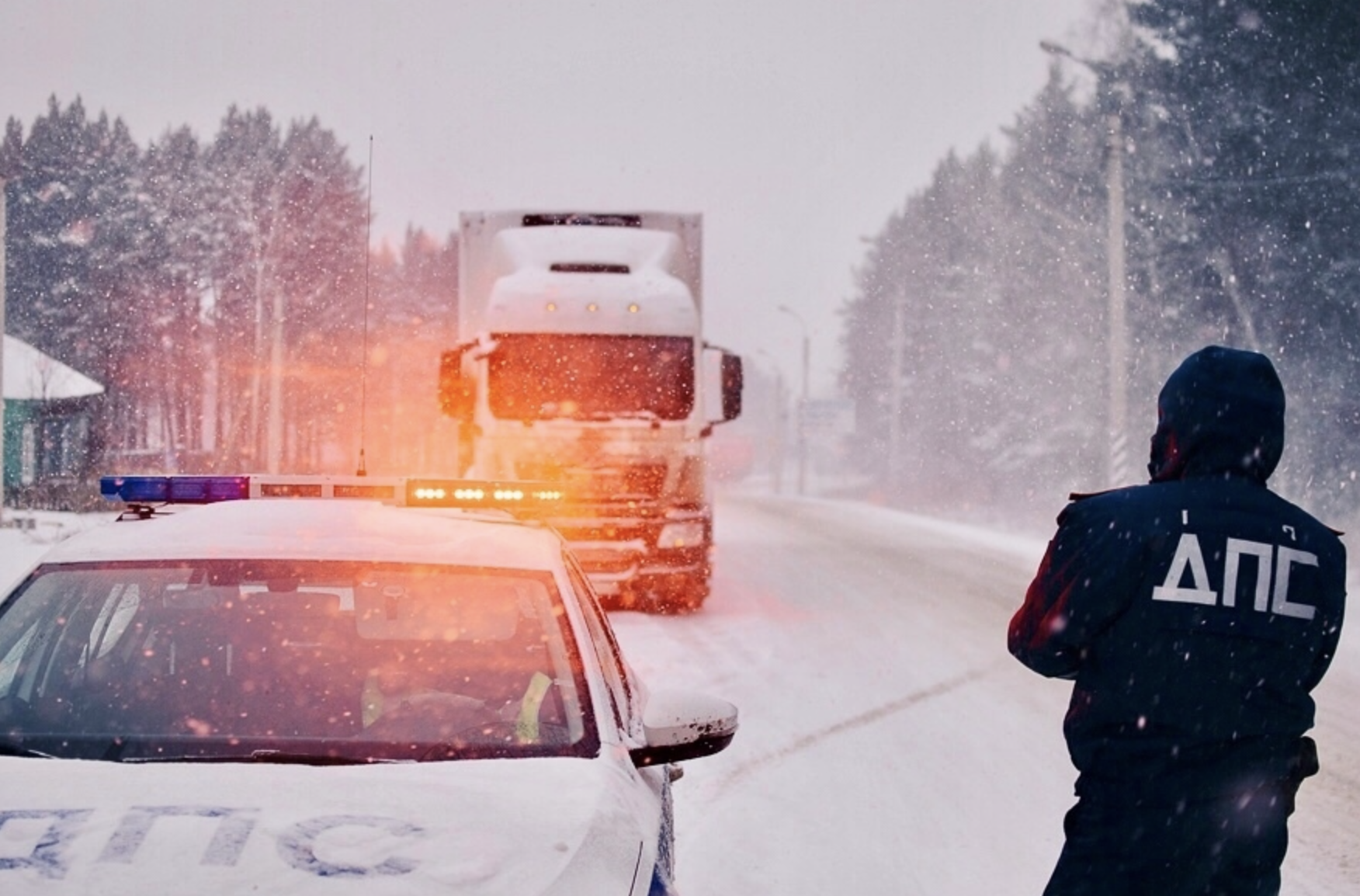 Огромная пробка скопилась на трассе Байкал в направлении Иркутска