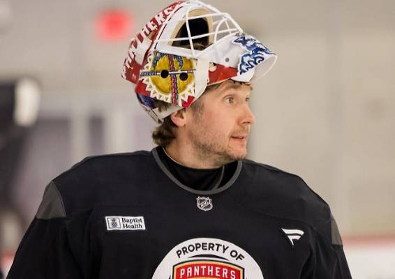 Трамп на встрече в Белом доме назвал вратаря &laquo;Флориды&raquo; Бобровского легендарным