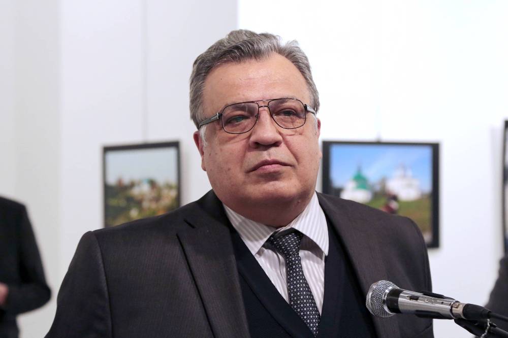 Турция спустя 10 лет продолжает расследовать убийство российского посла Карлова