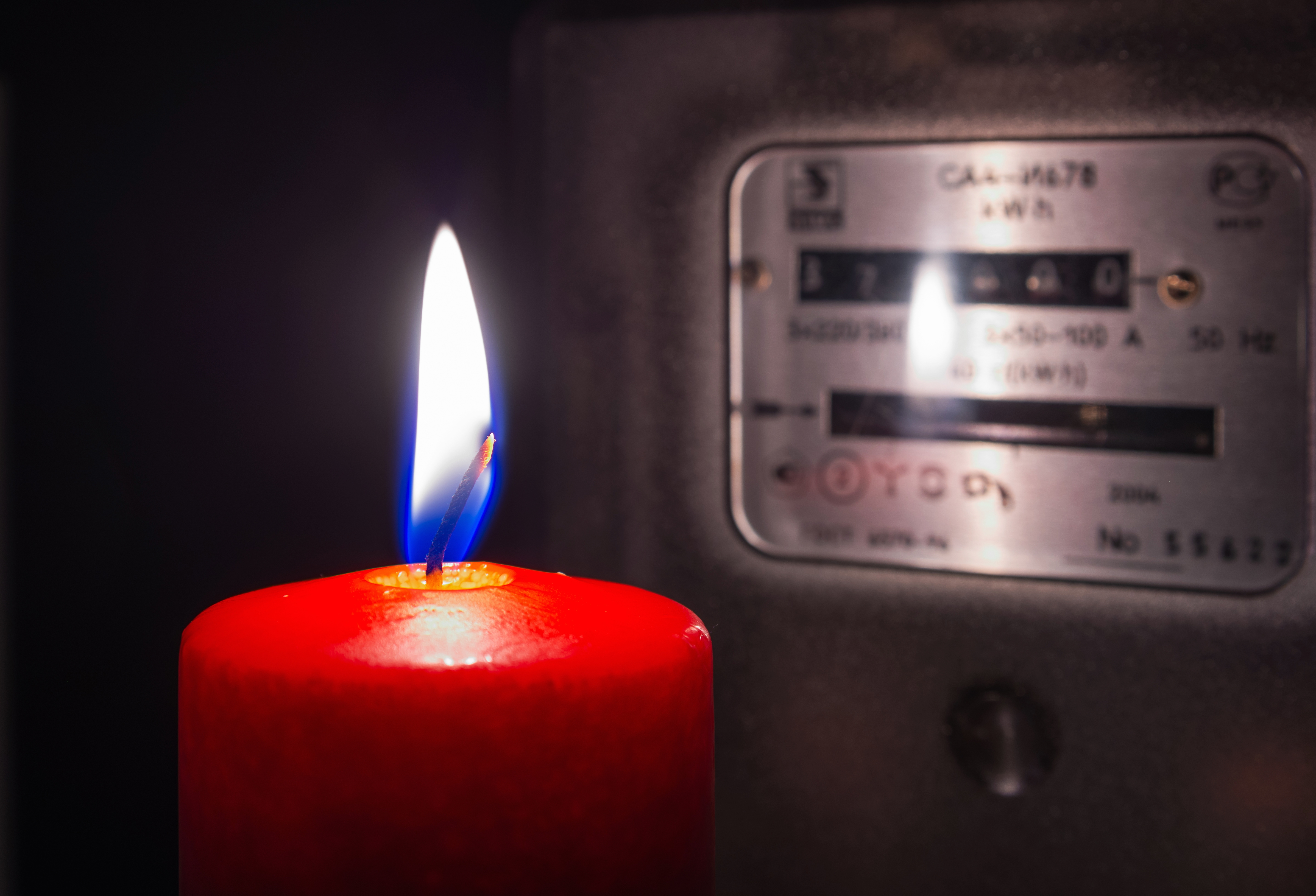 Сидящие без света украинцы начинают &laquo;закипать&raquo;, заявил военкор Коц