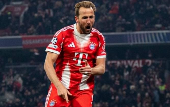 Дубль Кейна принёс &laquo;Баварии&raquo; досрочный выход в 1/8 финала Лиги чемпионов